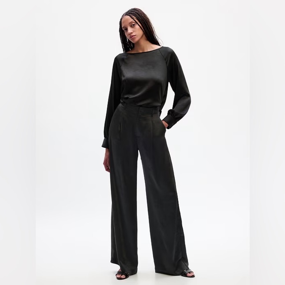 NWT! GAP Black High Rise Pleated Satin Wide-Leg Trousers - Size 4 🩷